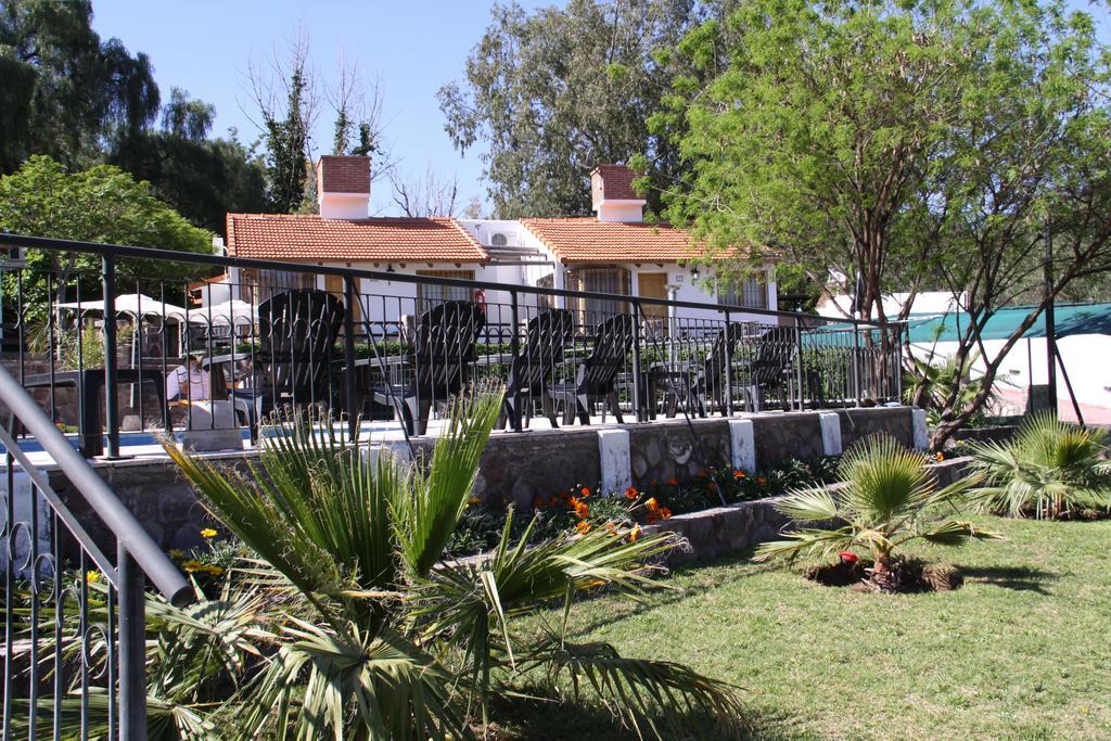 Complejo Turistico Alfombra Magika Villa Mendoza Exterior foto